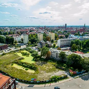 https://apartment-on-the-17th-floor-with-panorama-of-the-old-town.gdanskhotel.org